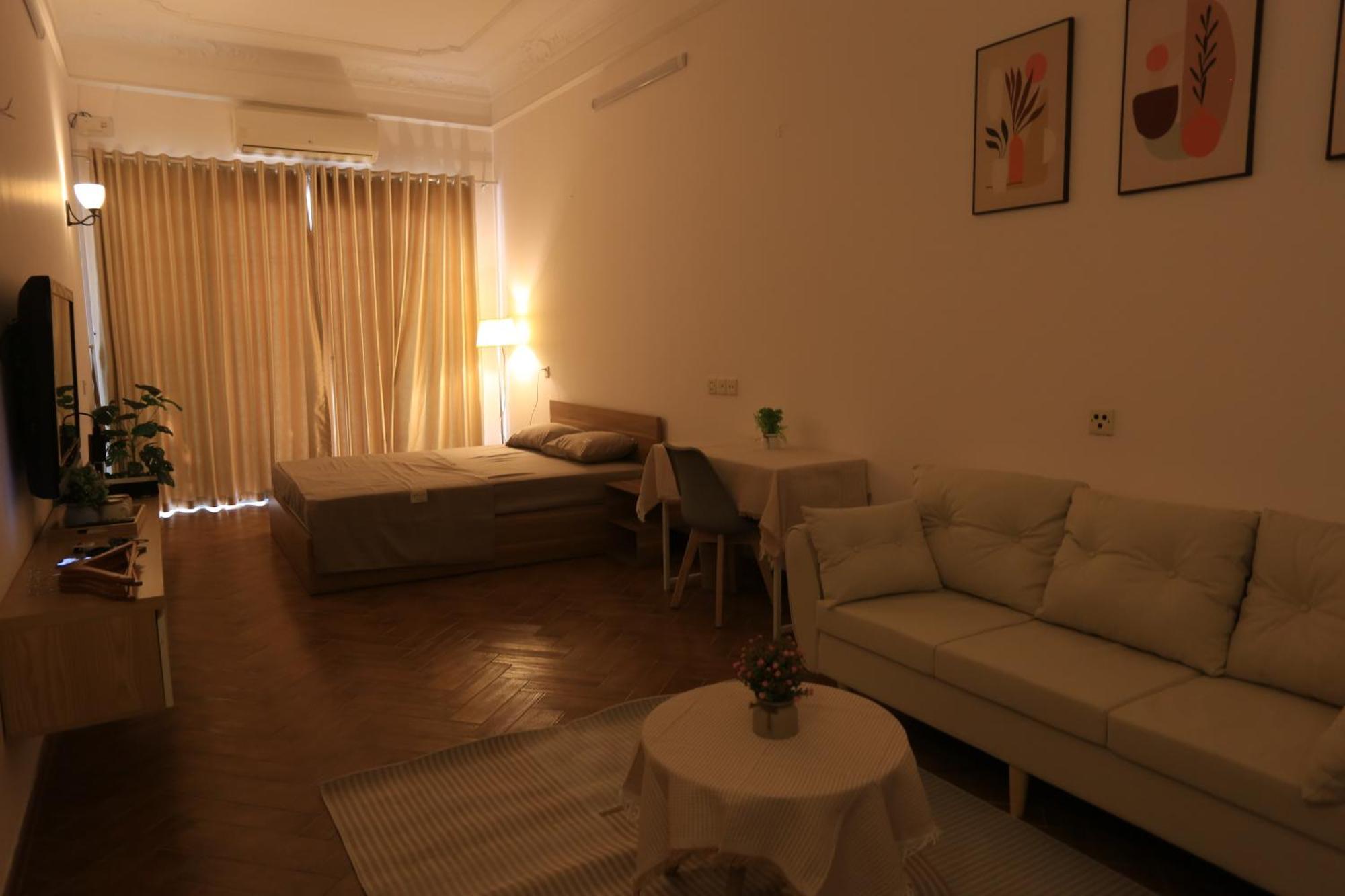 Lh Homestay Hanoi Buitenkant foto