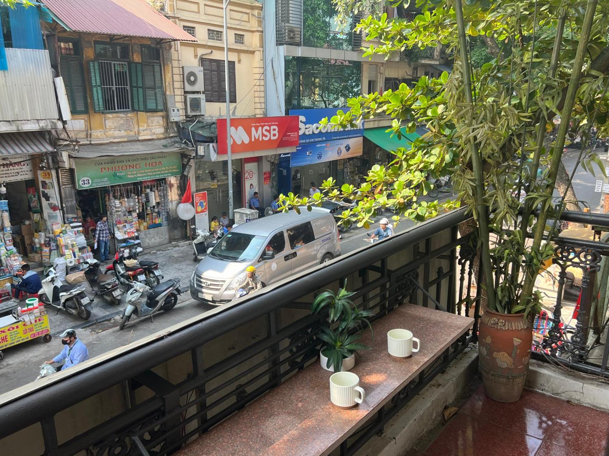 Lh Homestay Hanoi Buitenkant foto